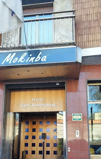 Sant Ambroeus Mokinba Hotels
