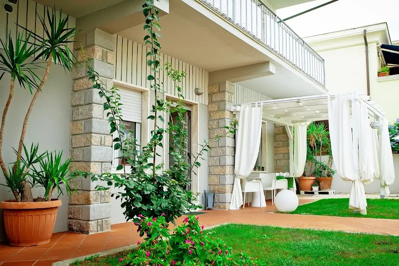 Affittacamere Olbia | Bed and Breakfast Olbia | City Garden Guest House |