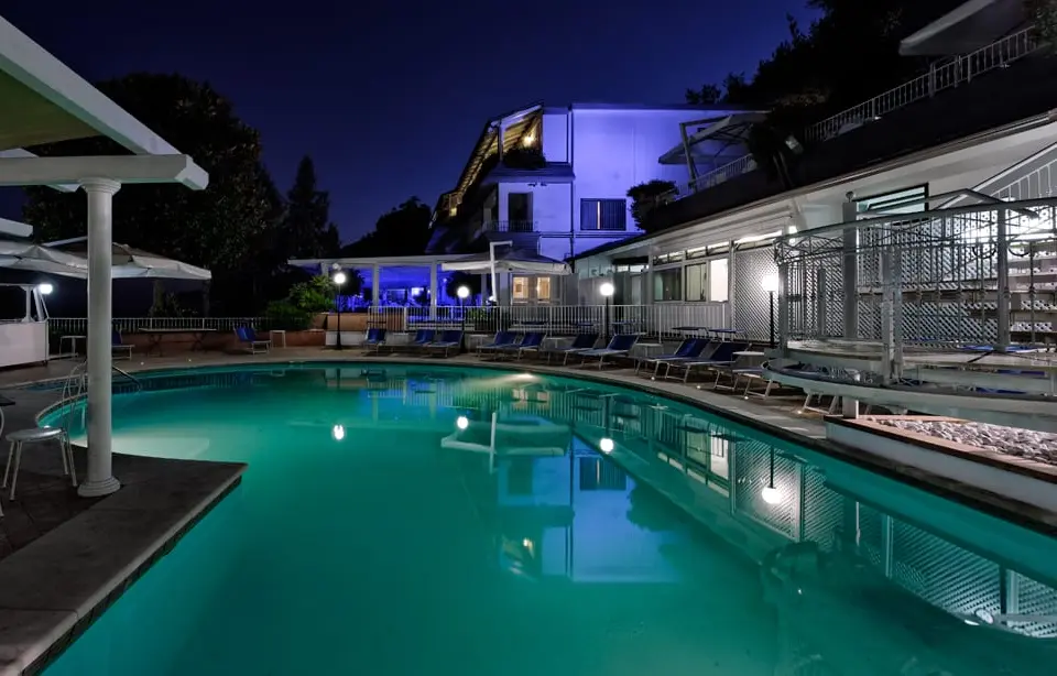 Villa Poseidon - Boutique Hotel - Wedding & Events - Catering & Banqueting
