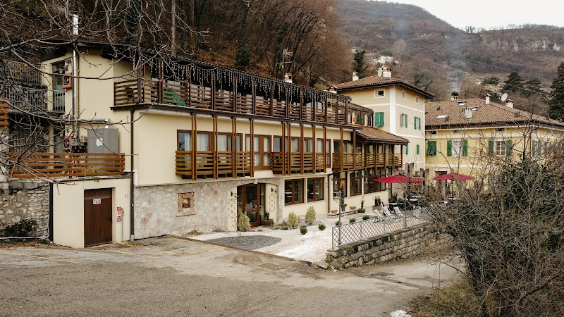Hotel al Dos Trento - Breakfast & private SPA