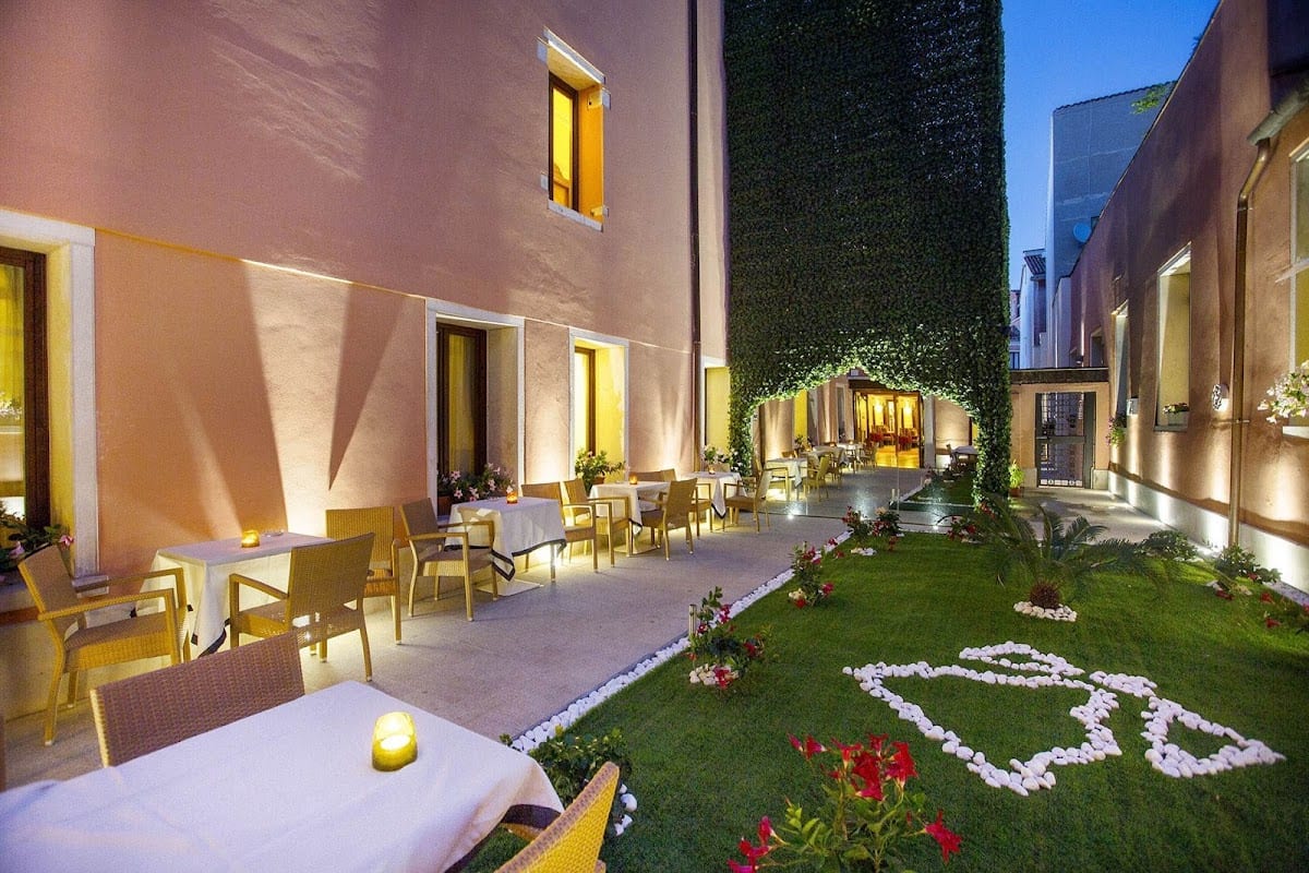 Ai Mori d’Oriente Hotel