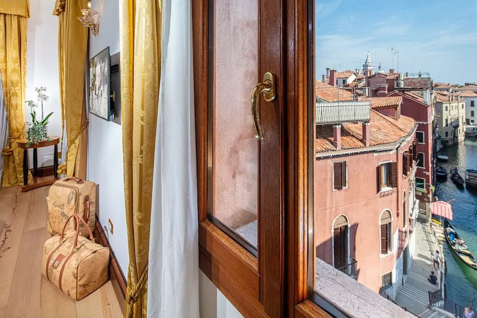 All'Angelo Art Hotel