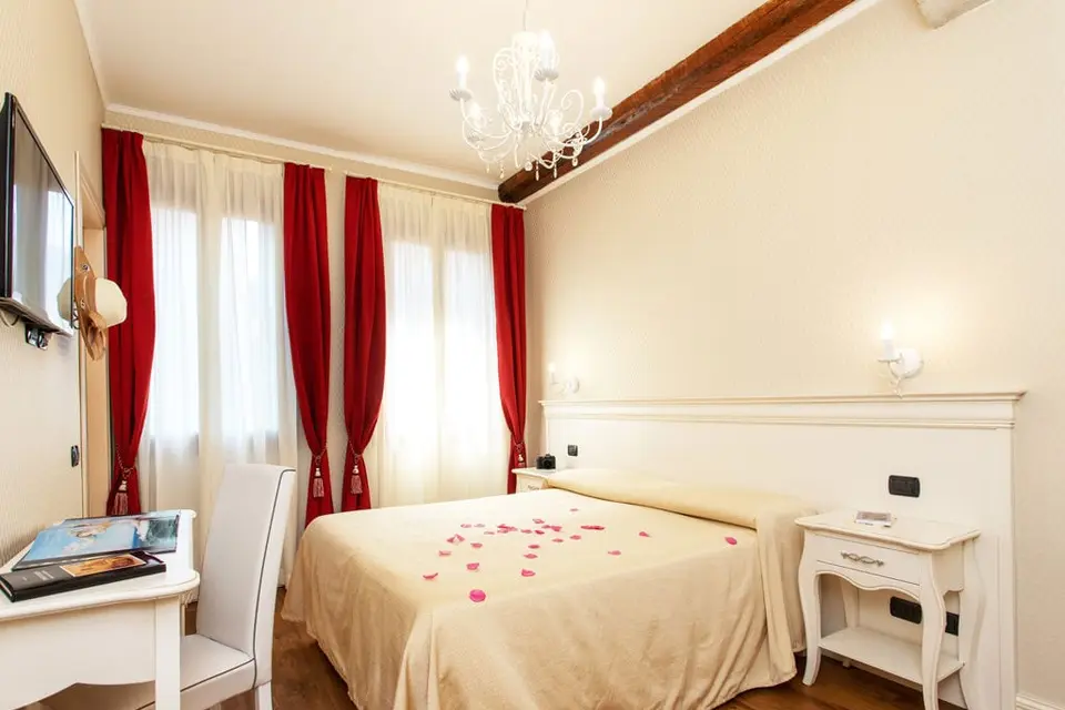 Charming Palace Santa Fosca