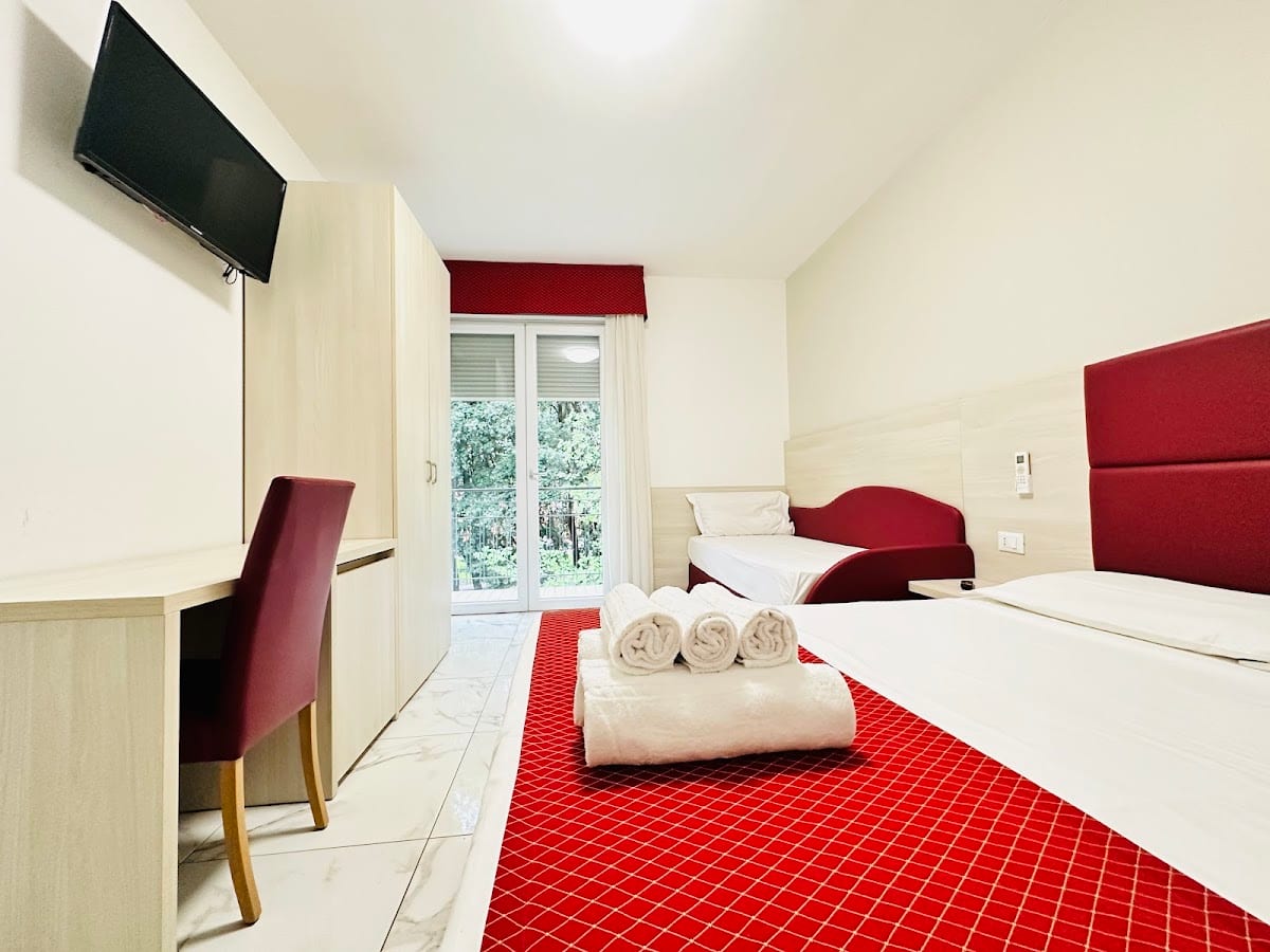 Dream Hub Hotel