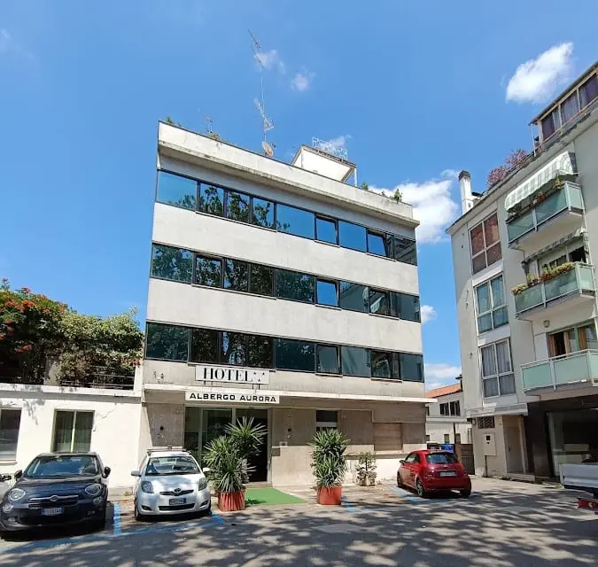 Hotel Aurora
