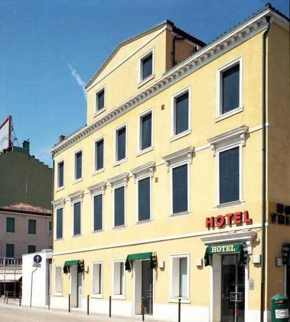 Hotel Trieste