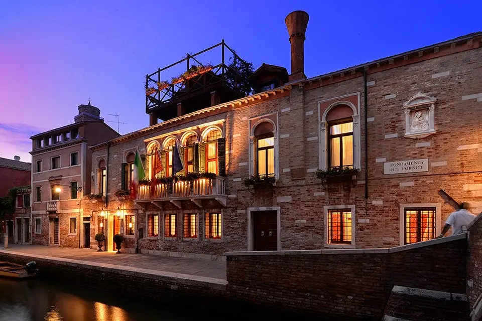 Palazzetto Madonna