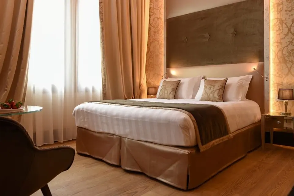 Santa Croce Boutique Hotel