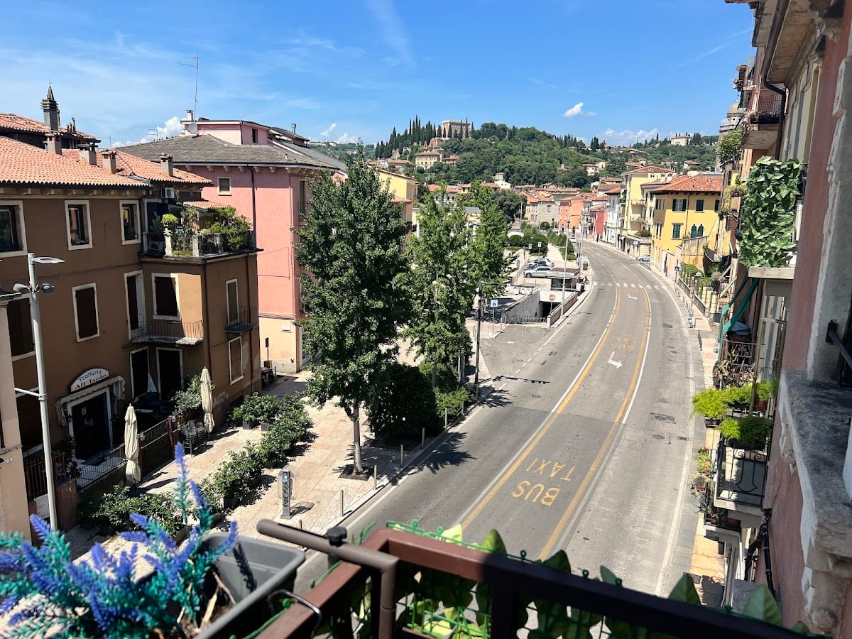 Verona Rooms