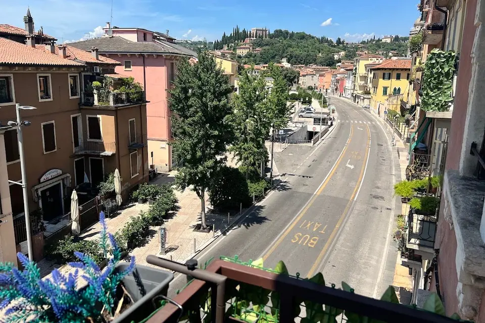 Verona Rooms